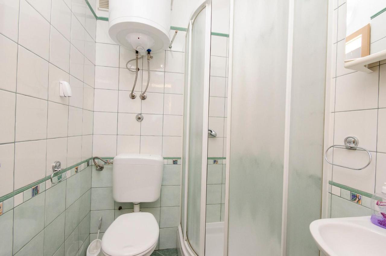 Apartments Marija Ivana Сень Екстер'єр фото