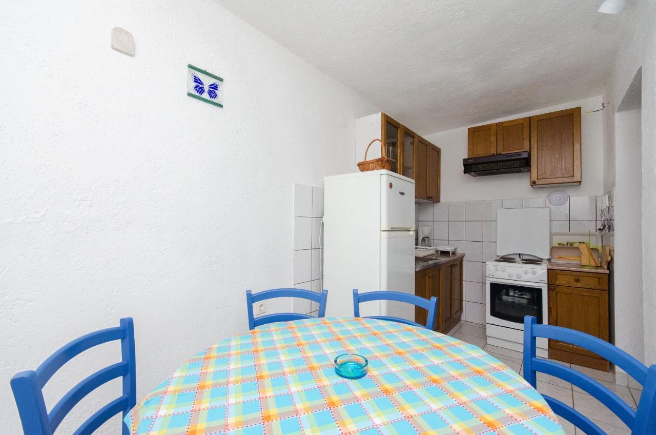 Apartments Marija Ivana Сень Екстер'єр фото