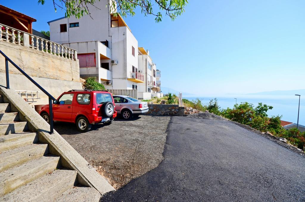 Apartments Marija Ivana Сень Екстер'єр фото